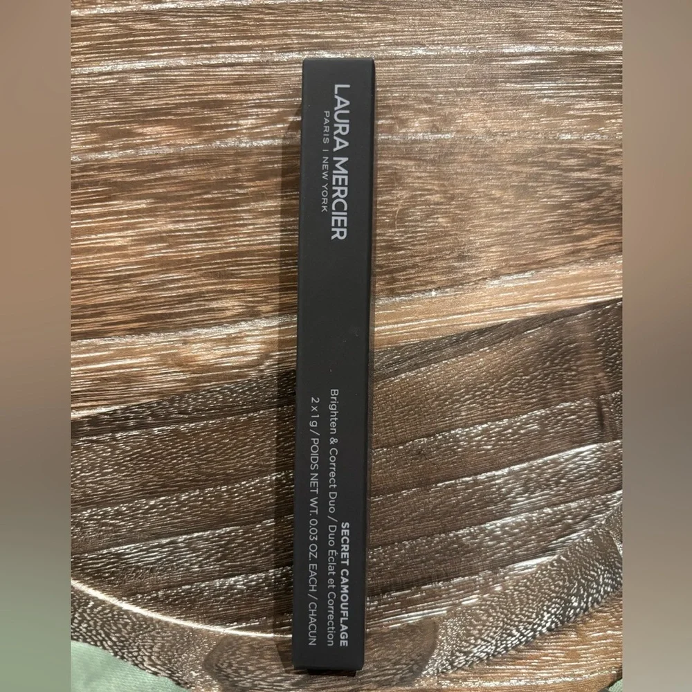 NIB Laura Mercier Secret Camouflage Brighten Correct Duo Concealer 1C Porcelaine